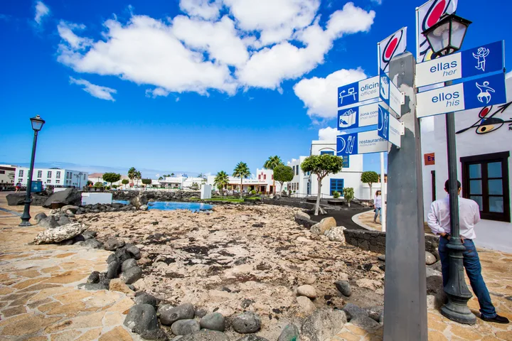 Ferry Fuerteventura to Lanzarote
