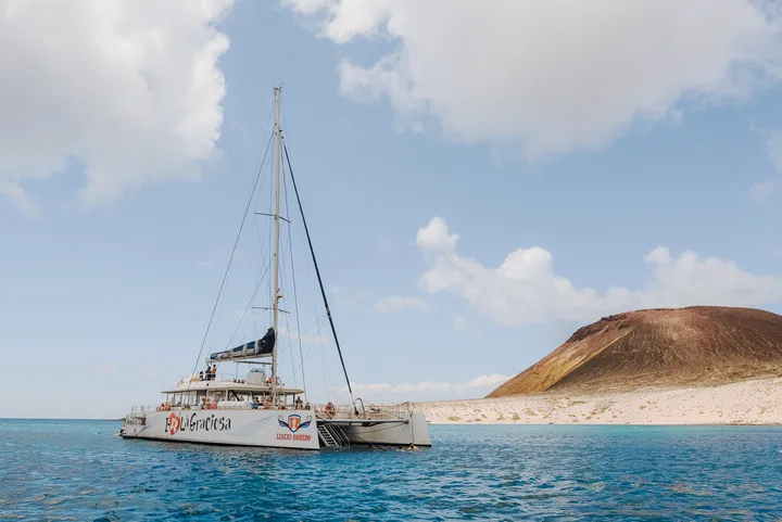 Катамаран и паеля La Graciosa