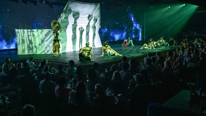 Nomad Dinner Show Гран-Канария, Sala Scala, San Agustín