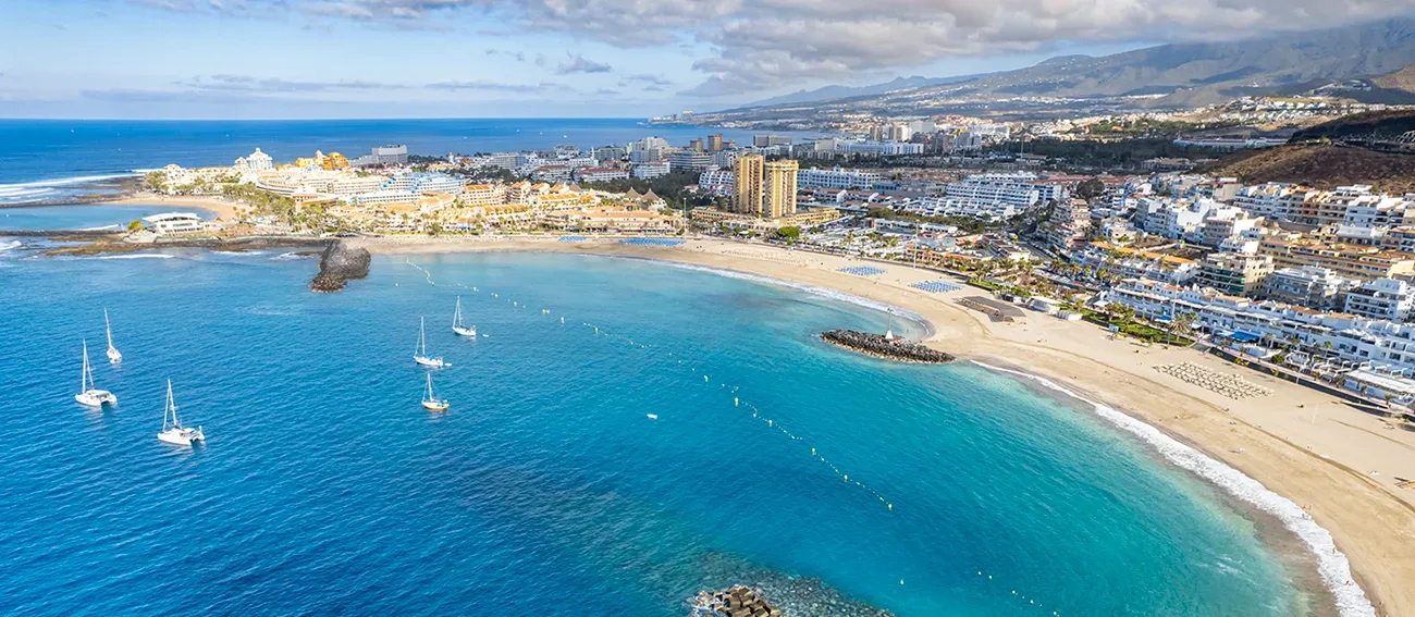 Top 10 ehdotonta Teneriffan rantaa (päivitetty huhtikuussa 2026) Playa de las Vistas Los Cristianos Teneriffa