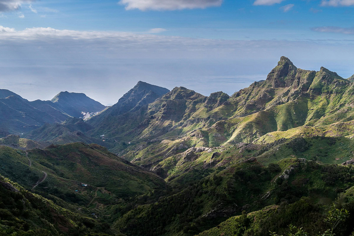 Senderismo en Tenerife: Senderos a paisajes de ensueño