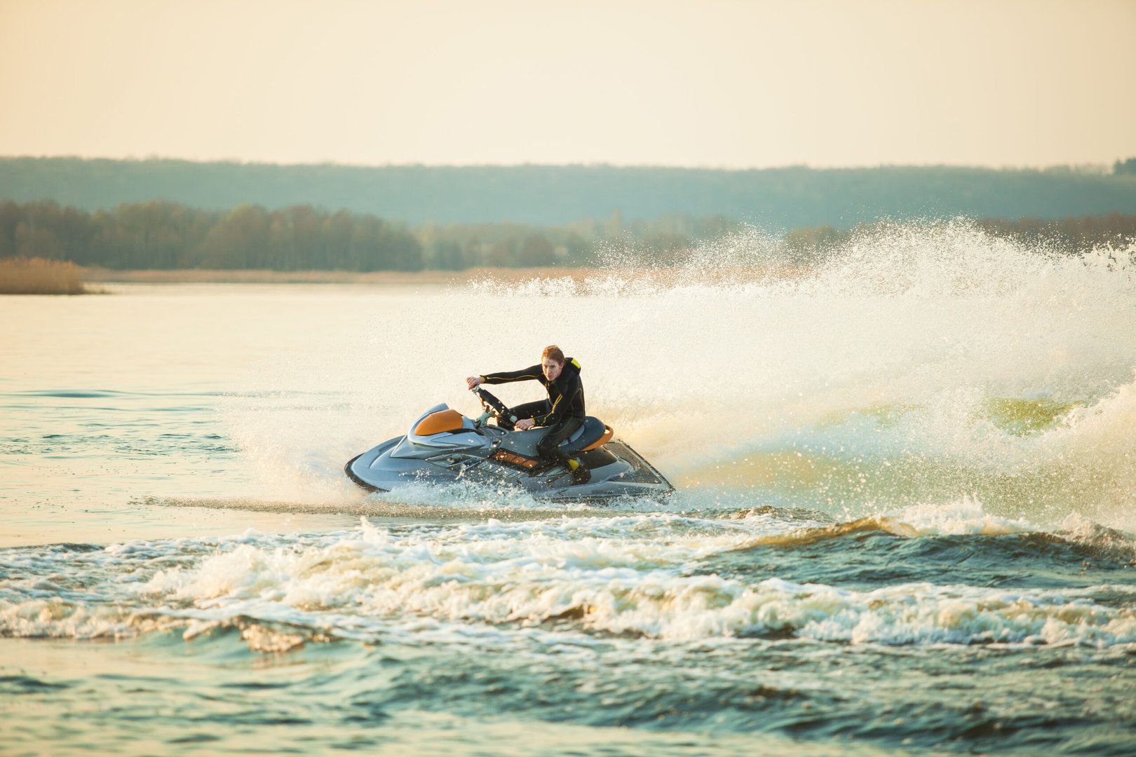 Promenade en jet-ski le long de la côte de Ténérife