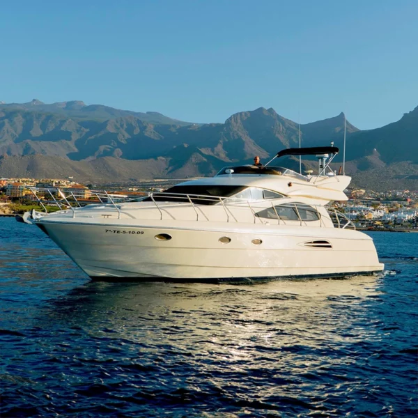 Seaduction Luxury Yacht Teneriffa