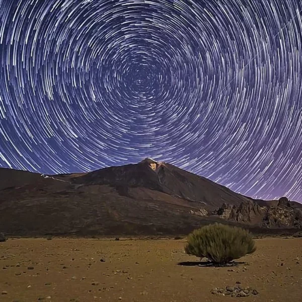 Pozorovanie hviezd na Tenerife: Teide v noci
