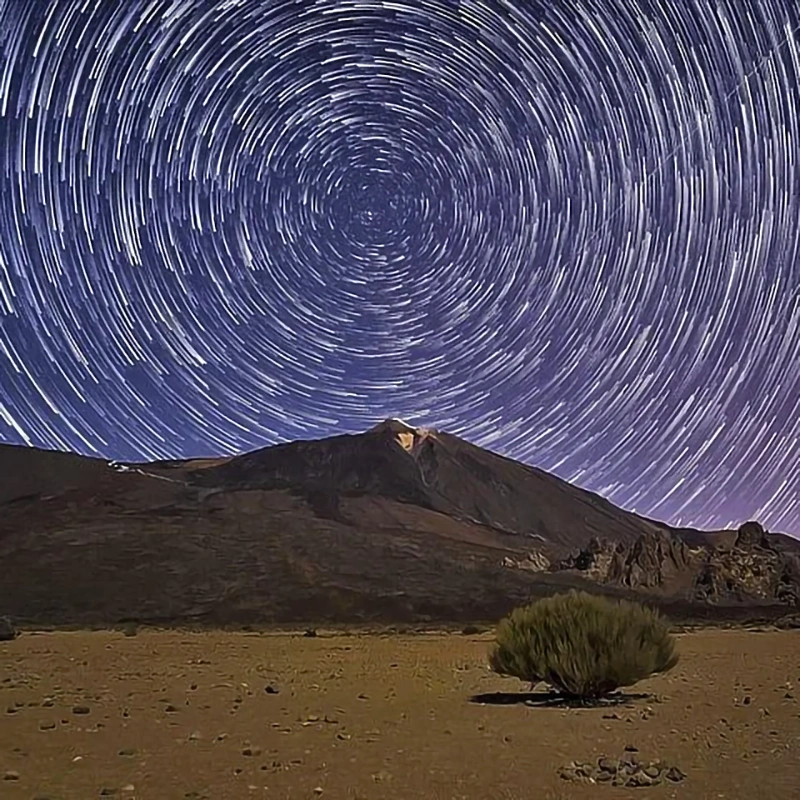 Pozorovanie hviezd na Tenerife: Teide v noci