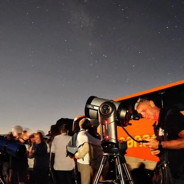 Observando las estrellas en Tenerife: El Teide de Noche