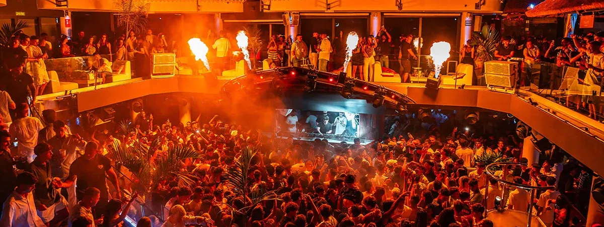 6 top club di Tenerife per notti indimenticabili Papagayo Beach Club Tenerife