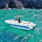 Barco de pesca ao tubarão branco em Tenerife