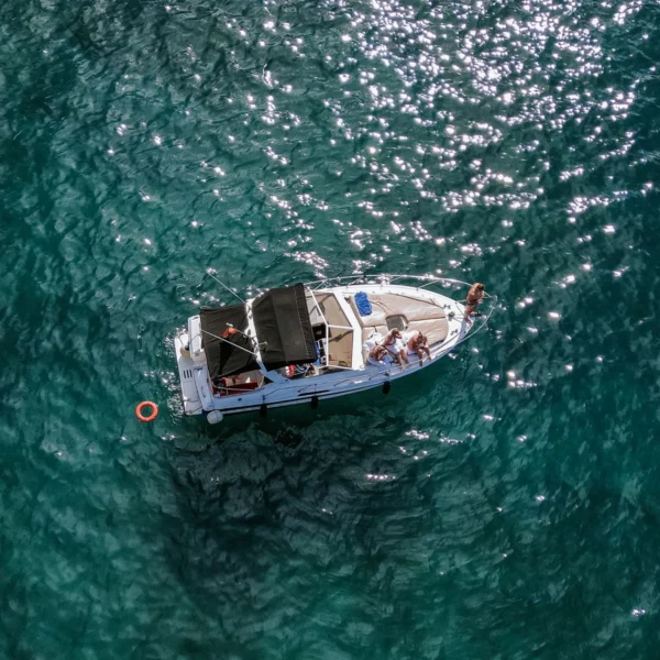 Habana I Yacht Charter Tenerife