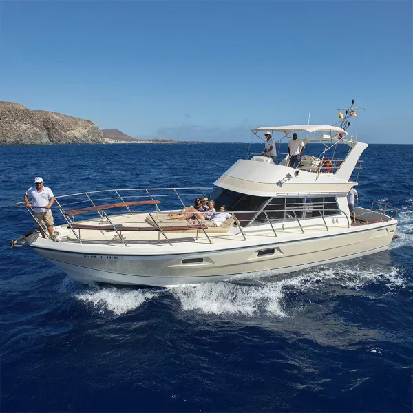 Neptuno Yacht Charter Teneriffa