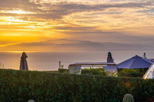 Bubble Room Experience in Tenerife with Private Jacuzzi
